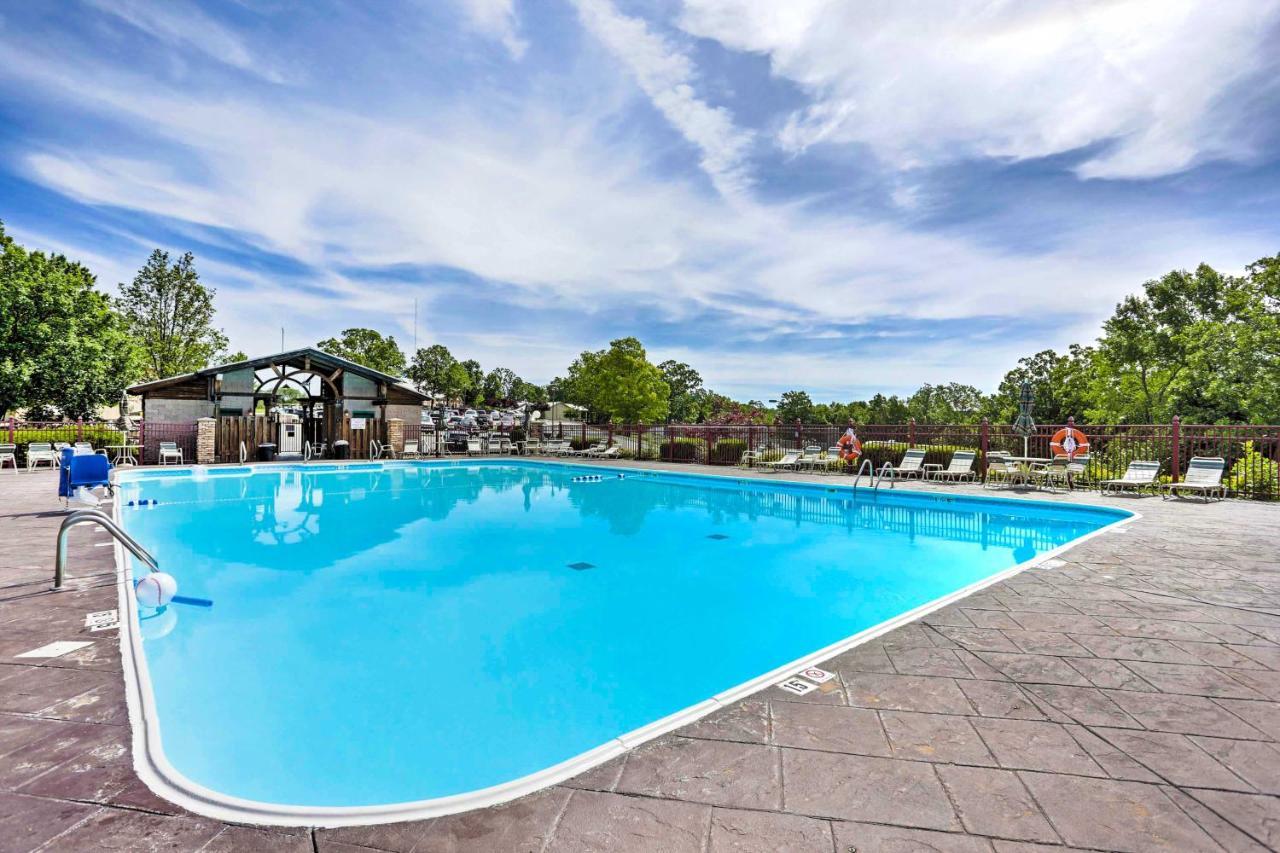 Branson Resort Condo With Scenic Patio And Pool Access المظهر الخارجي الصورة